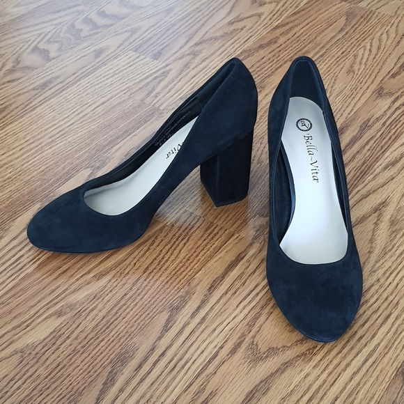 Bella Vita Nara Black Suede Pump Block High Heel Size 8 M - Picture 1 of 12